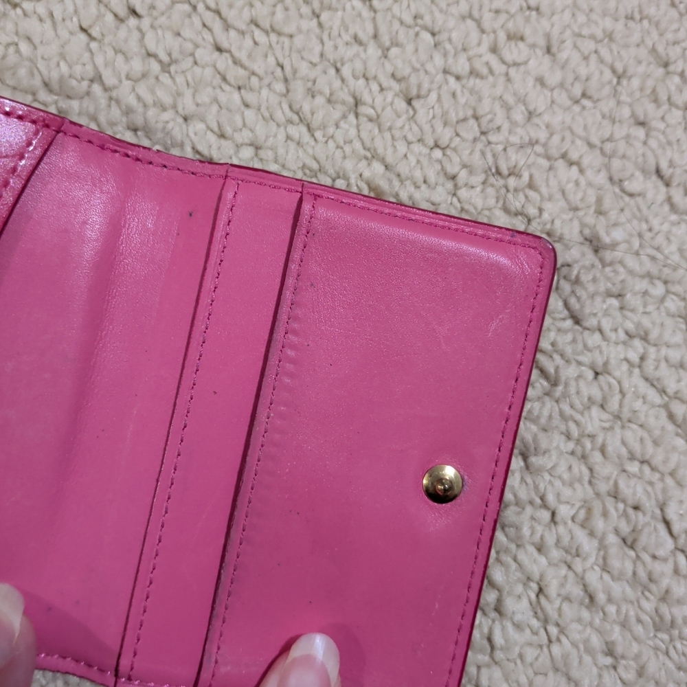 Louis Vuitton Vernis Pink Card Holder - Picture 6 of 15